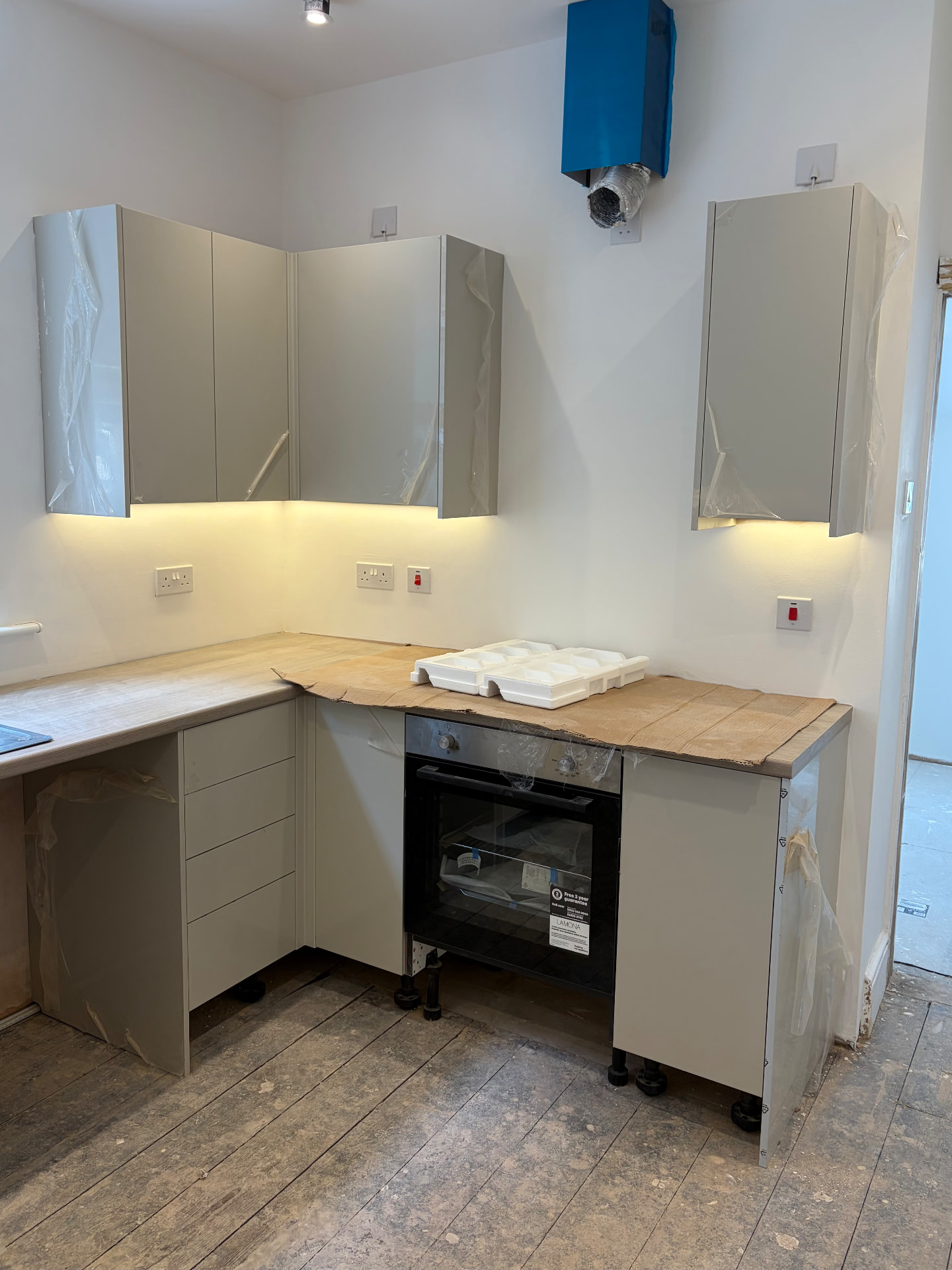 New kitchen lighting, sockets and under-cabinet lighting installed in Southampton
